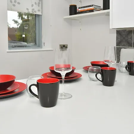 Townhouse @ Aboyne Close Holiday home Birmingham
