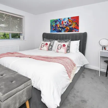 Townhouse @ Aboyne Close